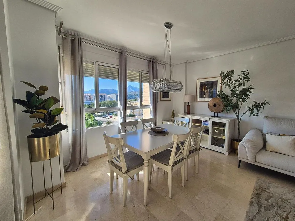 Comedor - Ático duplex con terraza en Carrer de l'Estatut Valencià