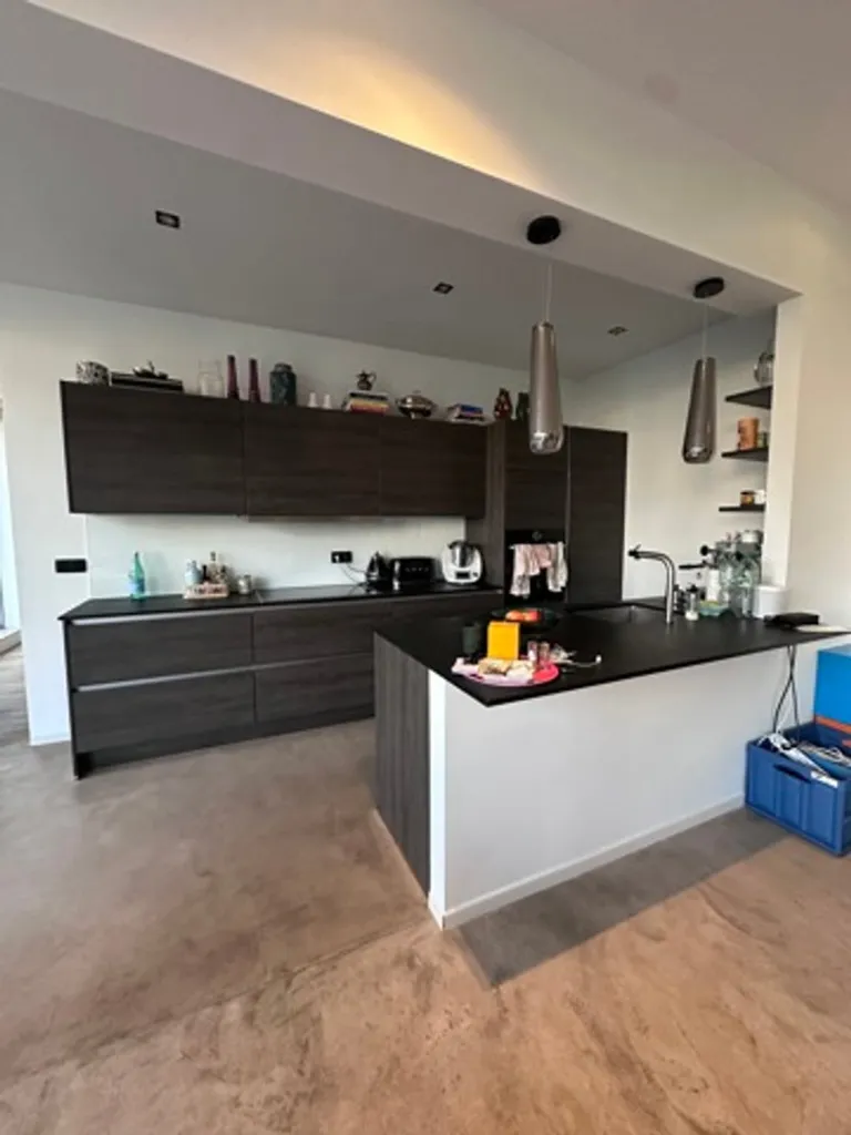 Köök - Renovated Apartment with Garden in Châtelain