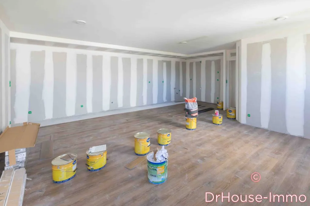 Séjour - Appartement Rénové avec Ascenseur à Orléans