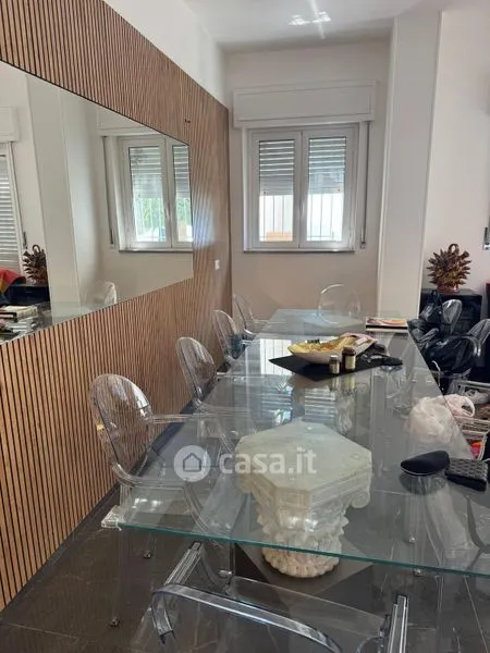 Salle à manger - Seafront Apartment with Private Beach Access in Monasterace Marina