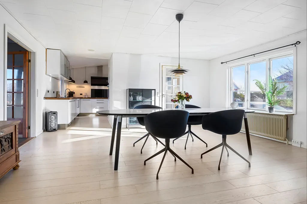 Salle à manger - Maison 6 pièces à Holmegaard