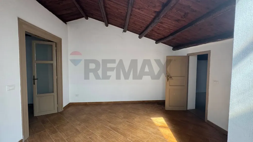 Pièces - Renovated Apartment with Terrace in Palermo