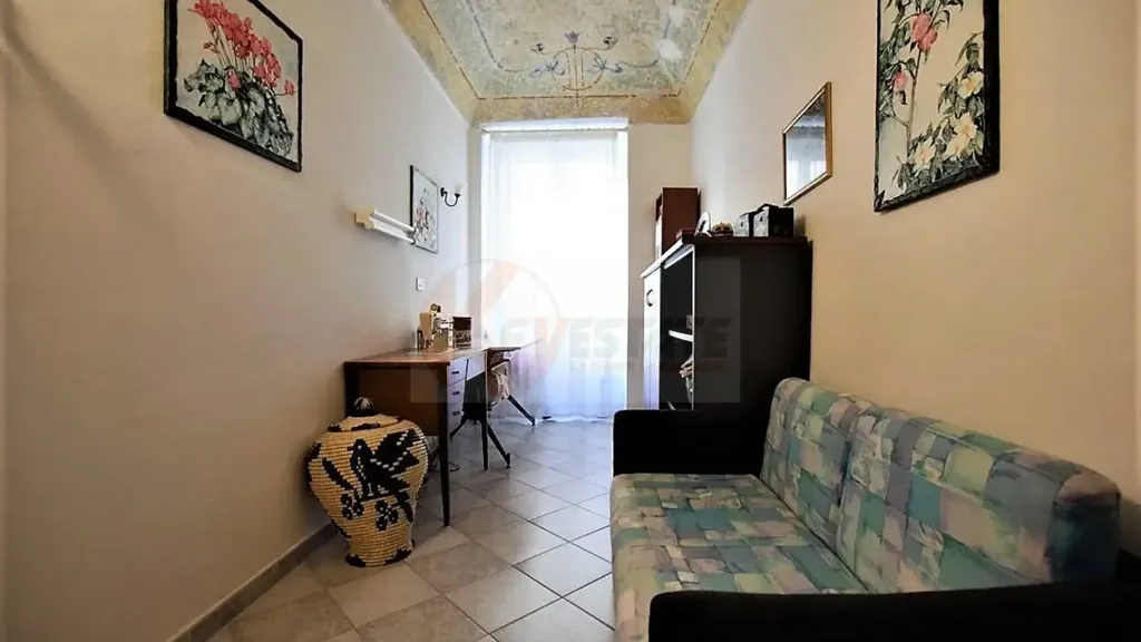 Esik - Modernised Apartment with Balcony in Sassari