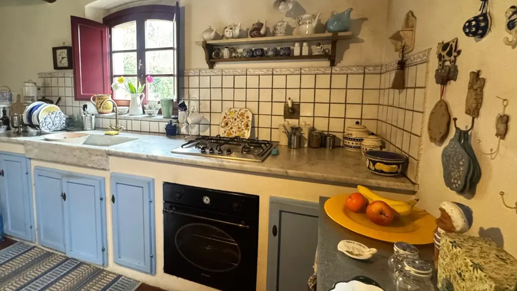 Cuisine - Thirteenth-Century Rustico with Garden in Vaiano