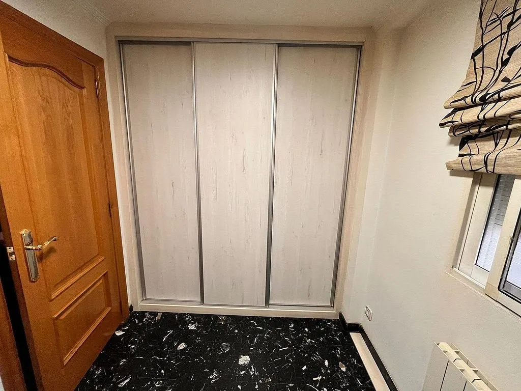 hallway_entrance