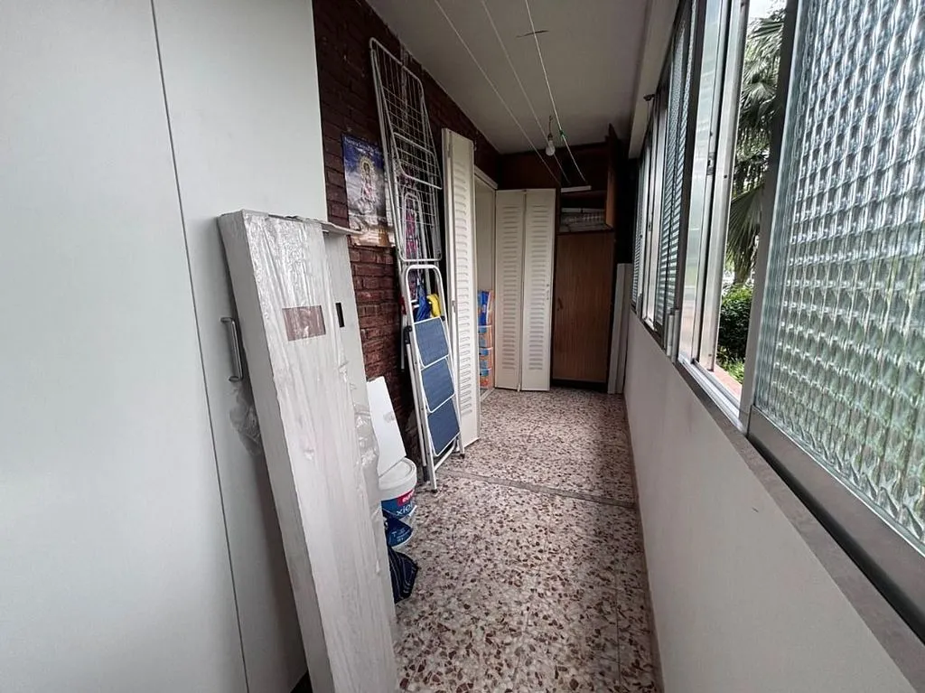 hallway_entrance