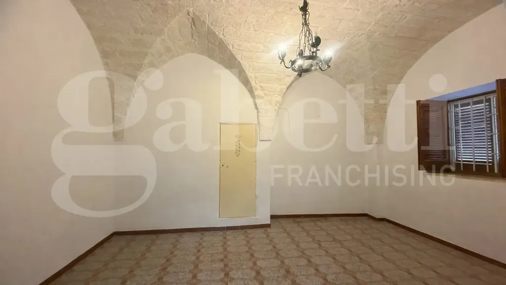 Pièces - Rustic Villa to Renovate near Ostuni
