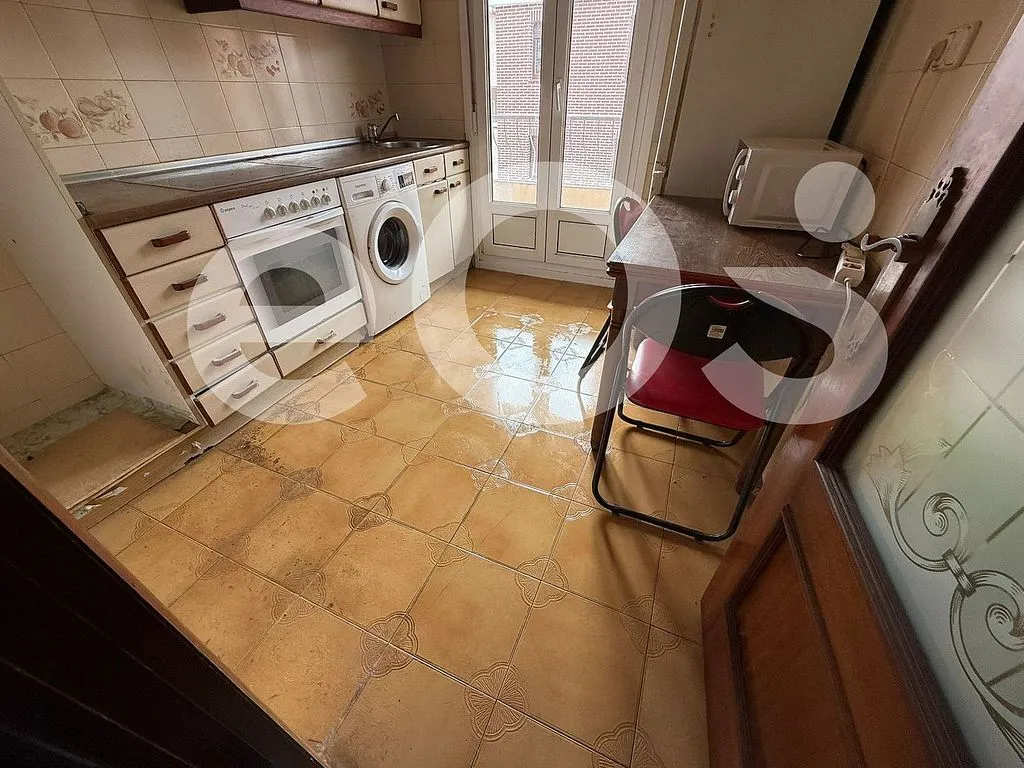 Köök - Apartment with Balcony in Portugalete