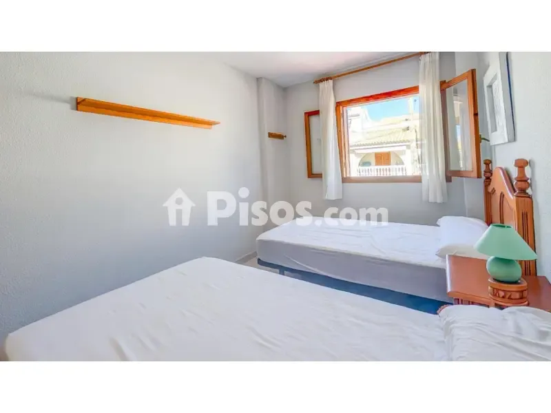 Magamistoad - T2 Apartment with Sea View in Tamarit