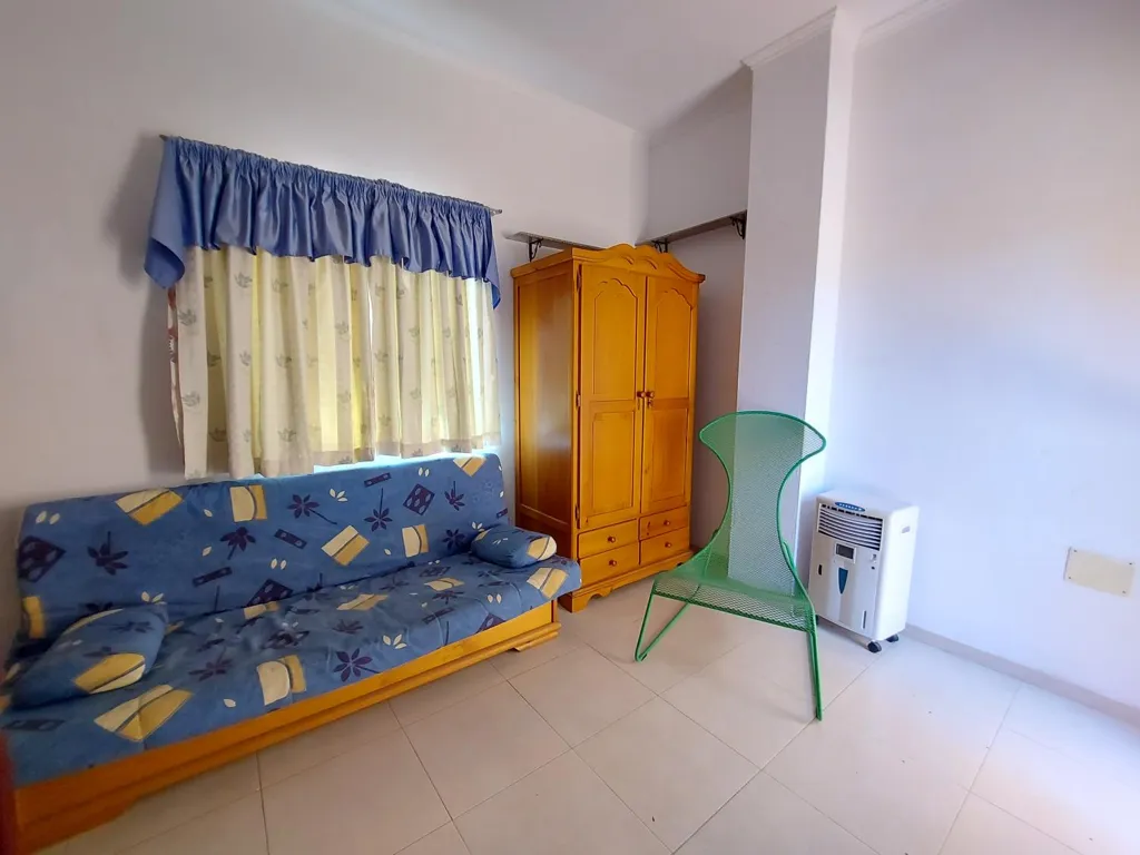 Magamistoad - Spacious Rental with Pool in Las Caletillas