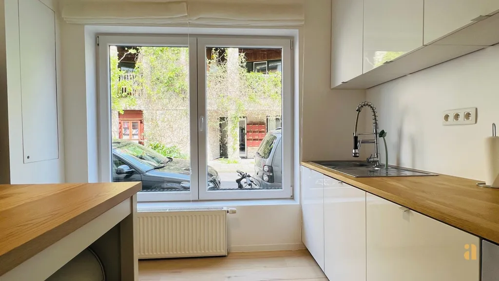 Cuisine - Appartement Lumineux avec Jardin à Gand