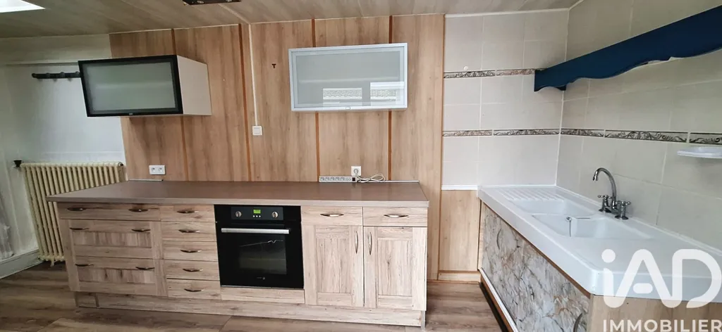 Cuisine - Maison du 19ème à Rénover avec Terrasse au Val d'Hazey