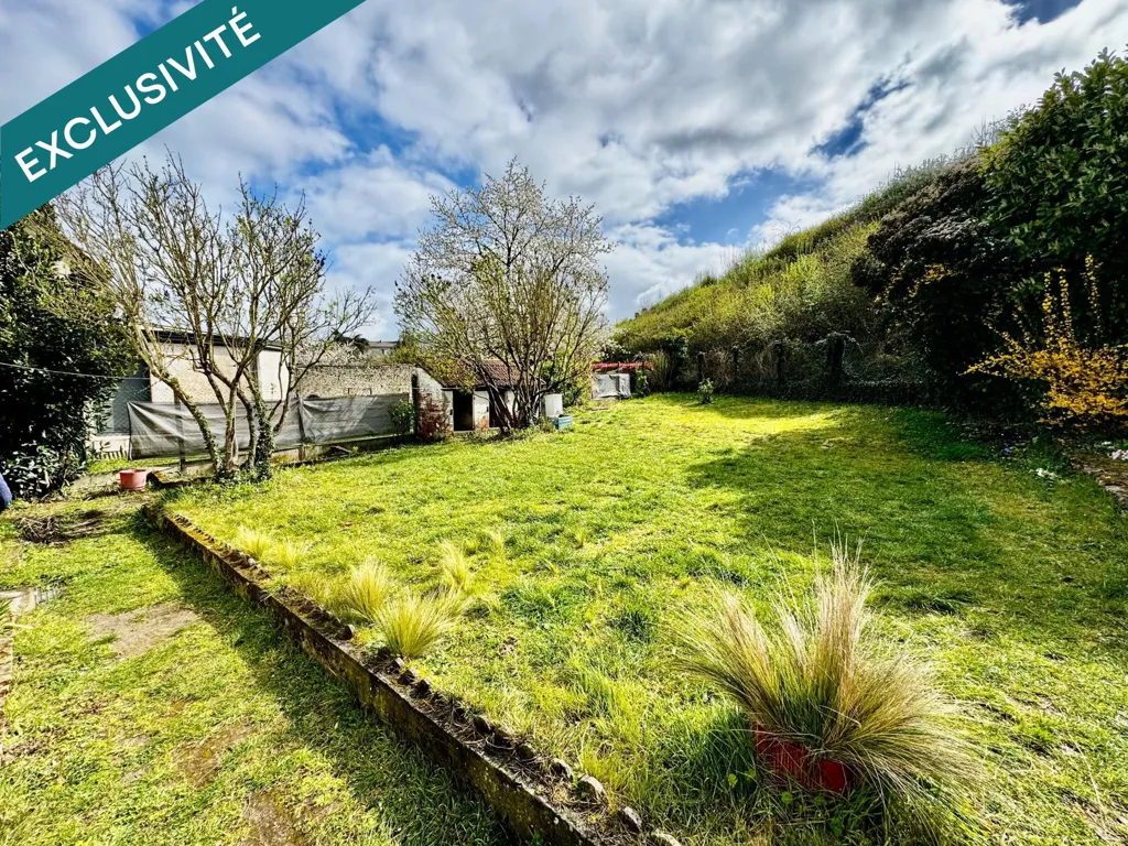 Aed - Three-Bedroom House with Garden in Bonnières-sur-Seine