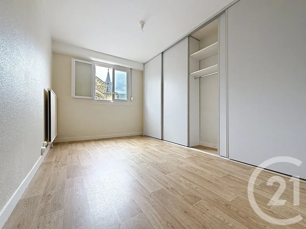 Chambres - Appartement T4 en Centre-Ville à Guéret