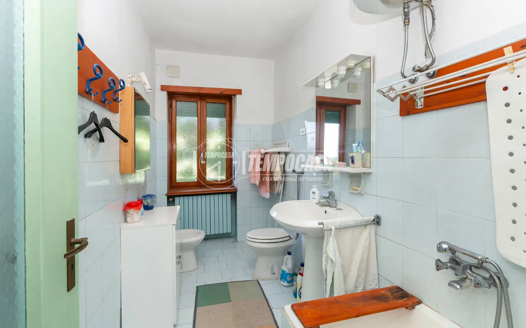 Bagni - Trilocale with Garden in Rivalba