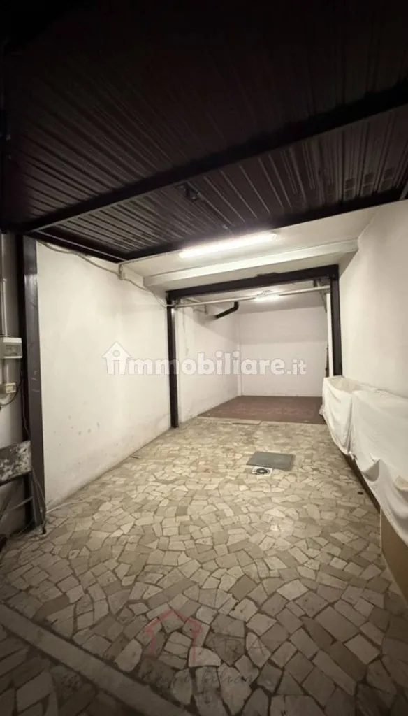 Garage - Penthouse with Terrace in Padua's Historic Centre