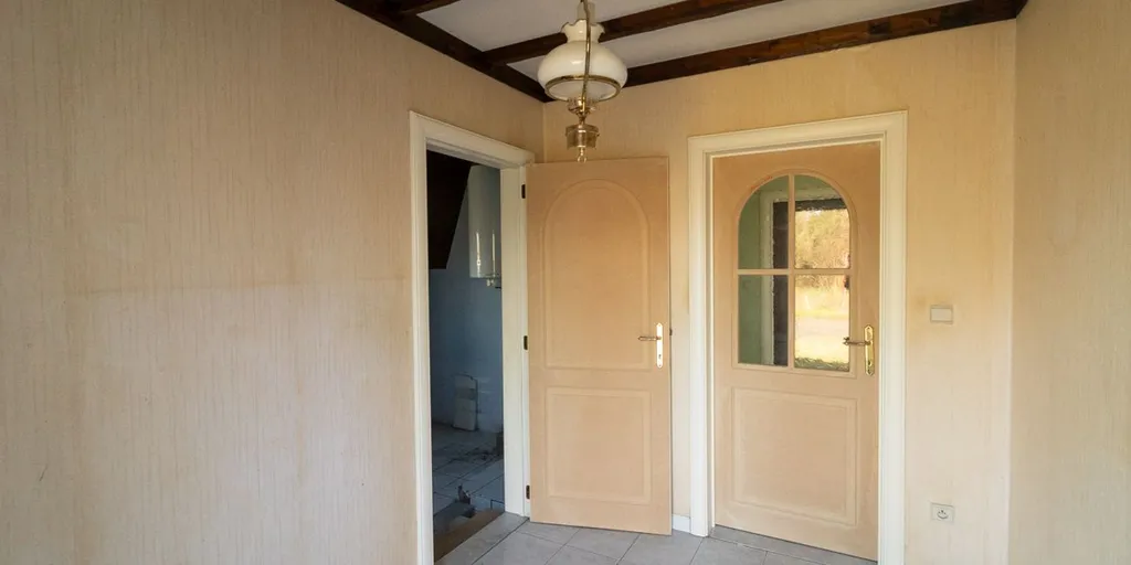 Entrée - Maison à rénover avec jardin à Genk