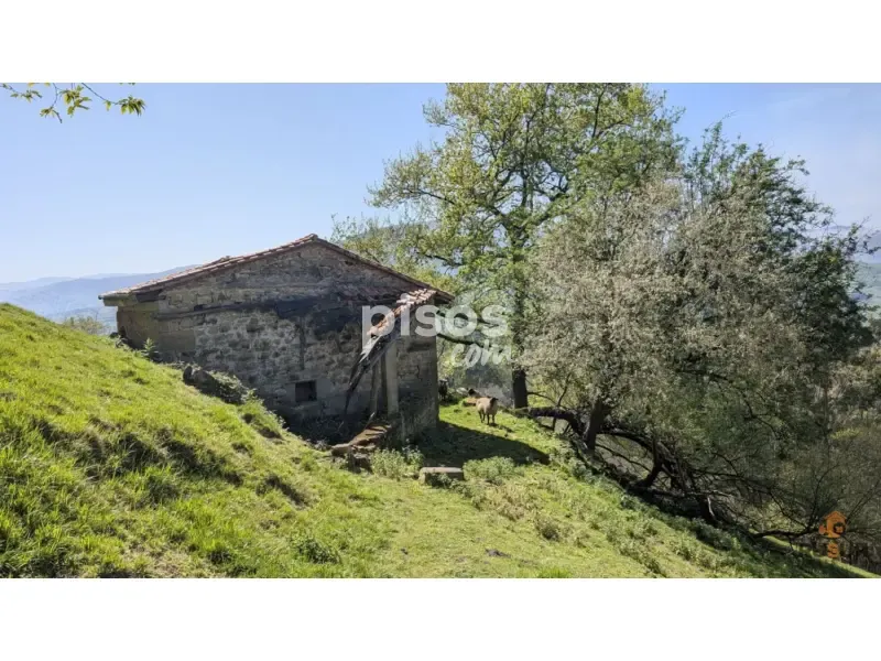 Välivaade - Rustic House with Potential in Ojueriego, Villafufre