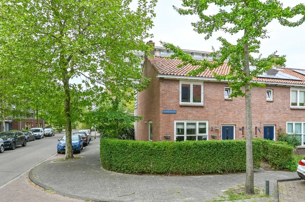 Extérieur - Extended Corner House with Garden in Heemstede