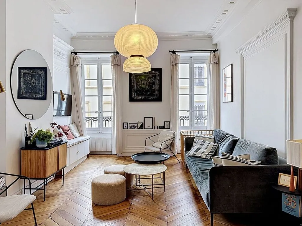 Séjour - Appartement Luxueux avec Cachet Ancien à Lyon