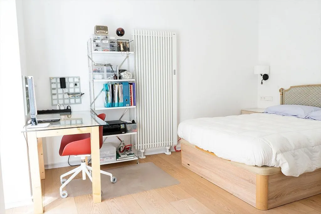 Chambres - Fully Renovated Flat with Balcony in Trafalgar
