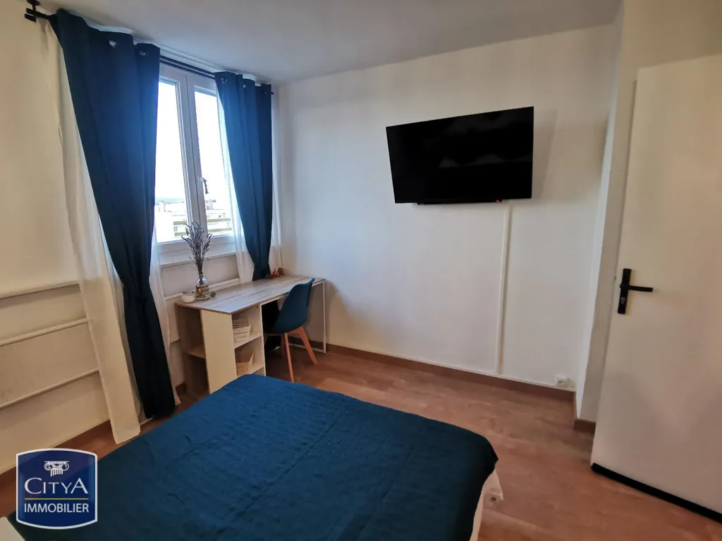 Chambres - Chambre en Colocation avec Ascenseur à Saint-Étienne