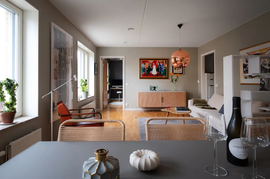 Salle à manger - Modern Apartment with Two Balconies in Kvillebäcken