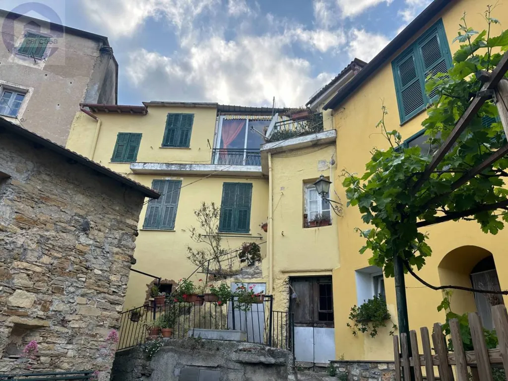 Exterior - Historic House with Terrace in Pietrabruna