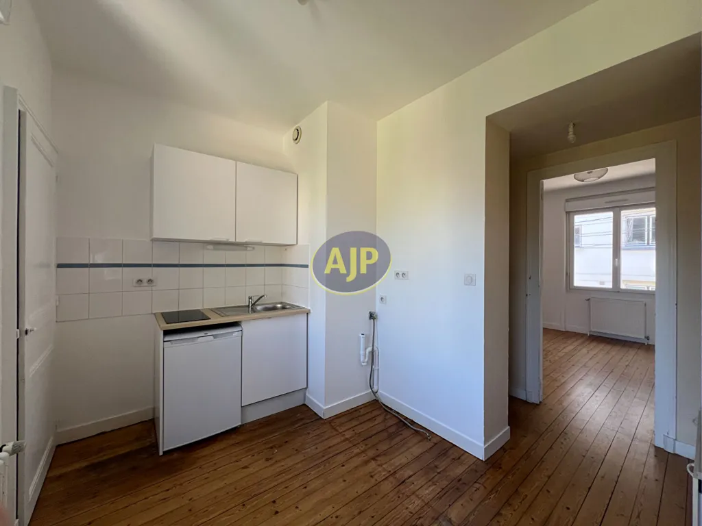 Cuisine - Appartement Duplex au Calme près de Jules Verne à Nantes