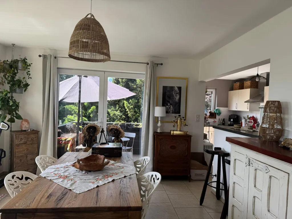 Salle à manger - Appartement avec Terrasse dans une Rue Calme à Les Bons Villers