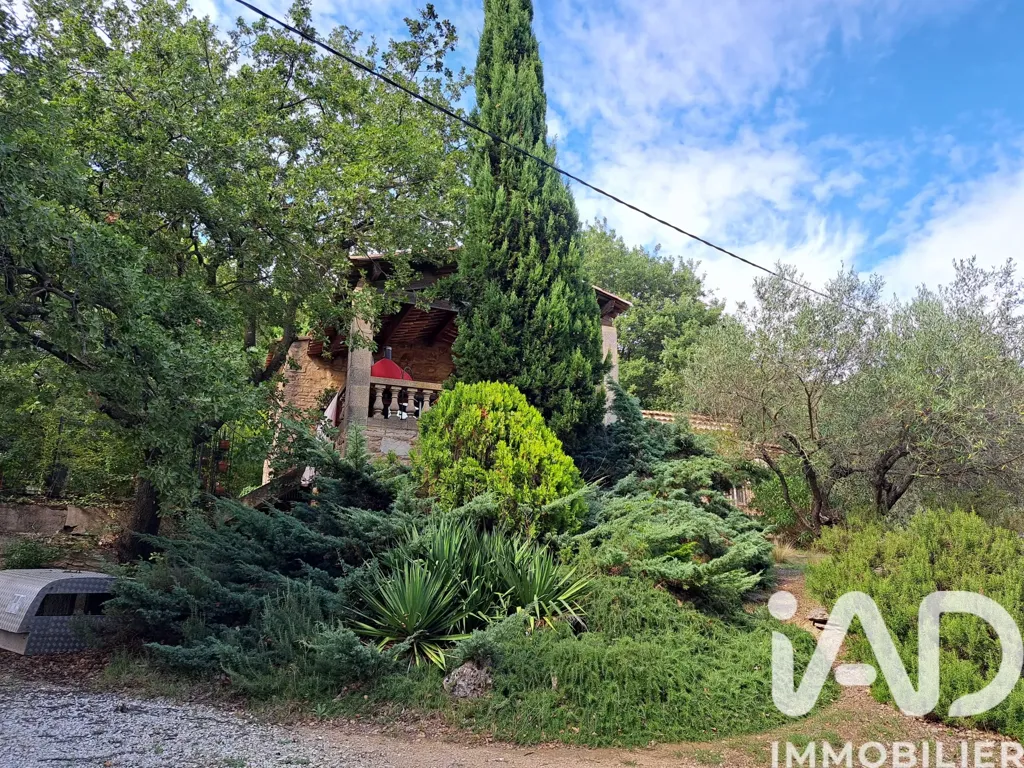 Extérieur - Propriété avec Vue Vallée du Rhône à Saint-Marcel-d'Ardèche