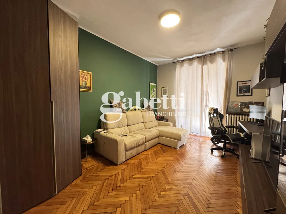 Séjour - Rented Triplex with Balconies in Turin