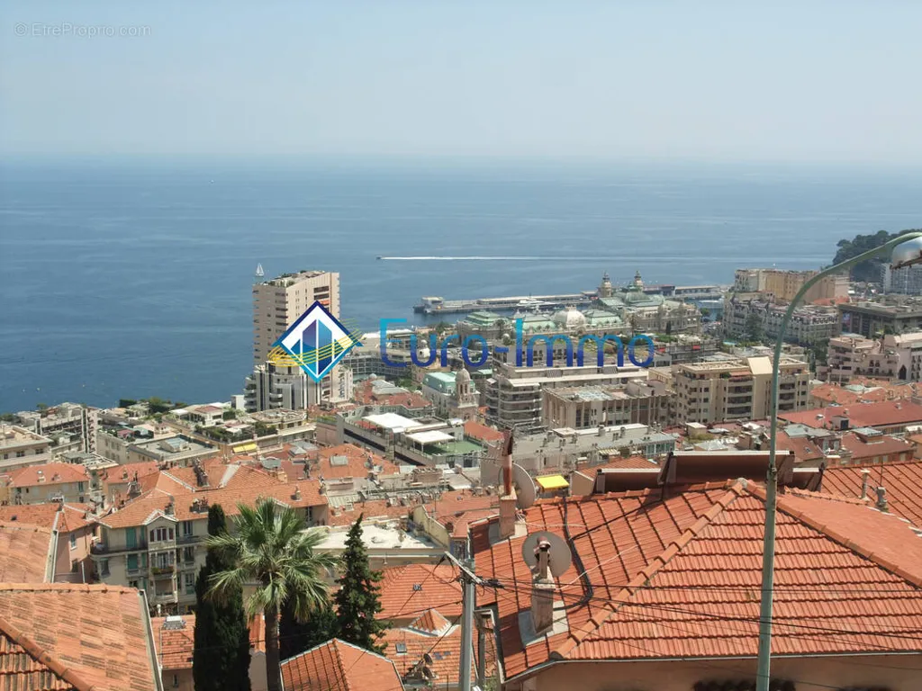 Terrace - Villa with Sea View in Beausoleil