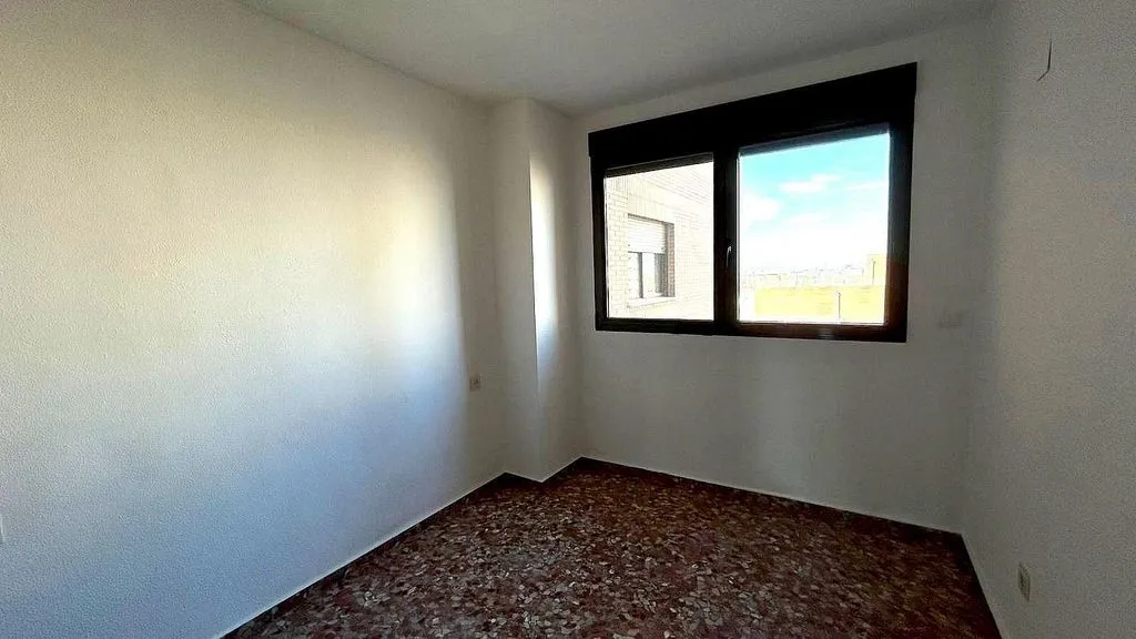 Toad - Flat with Terrace in Algirós