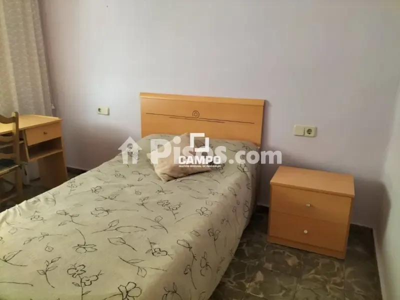 Camere da letto - Student Flat with Balconies near Pedro Coca