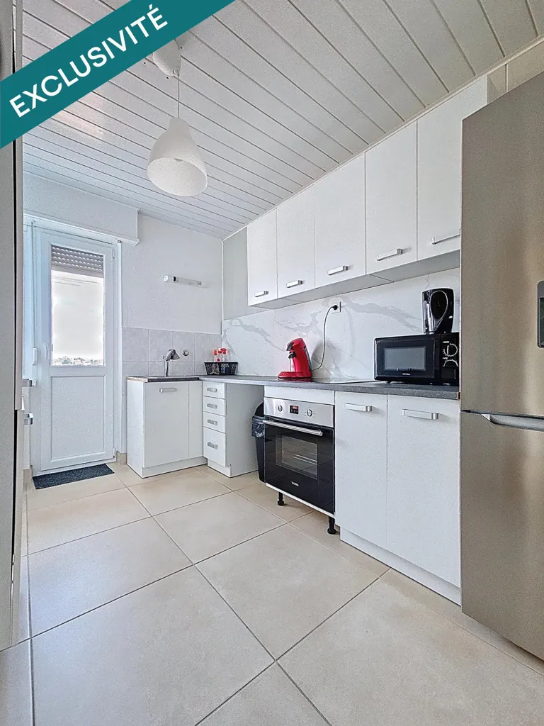 Kitchen - Renovated Flat with Balcony in Riedisheim