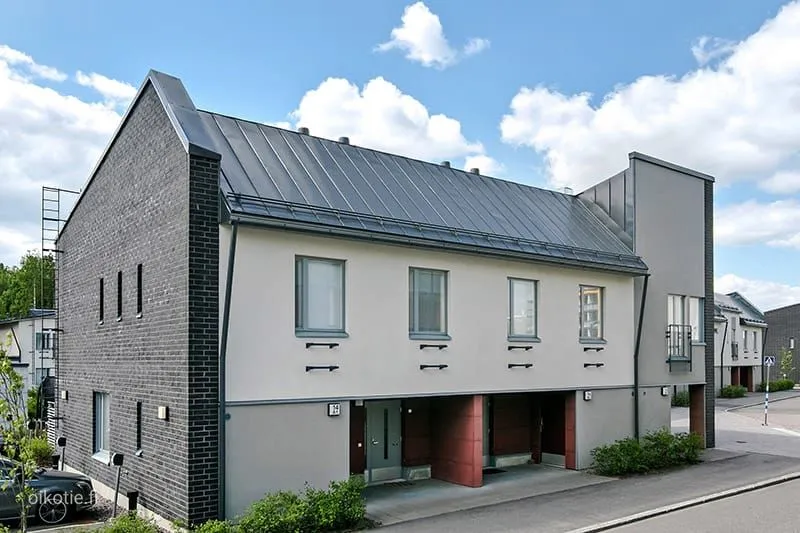Välivaade - Terraced House with Balcony in Espoo