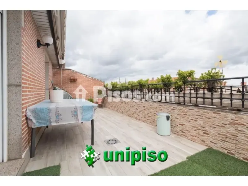 Terrass - Duplex with Terrace in Leganés Centre