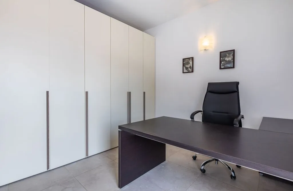 Studio - Casa con 4 camere a Iklin