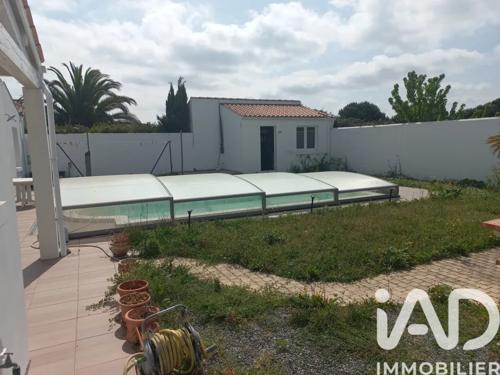 pool_area