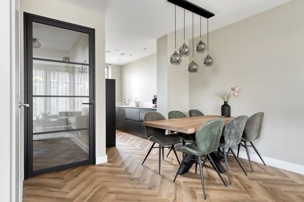 Salle à manger - Energetically Efficient Corner House with Garden in De Run