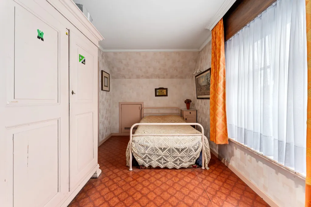 Chambres - Villa à Renover près de la Leie à Bissegem