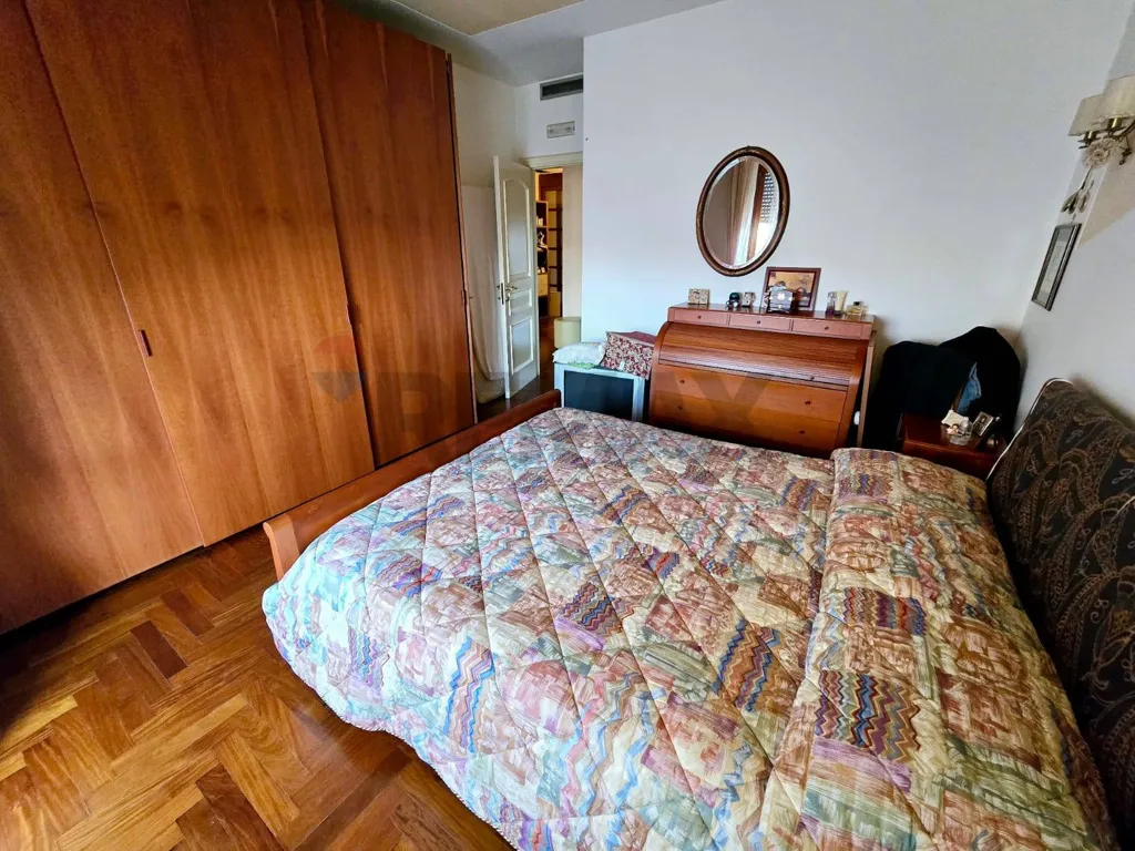 Maison 10 pièces à IT