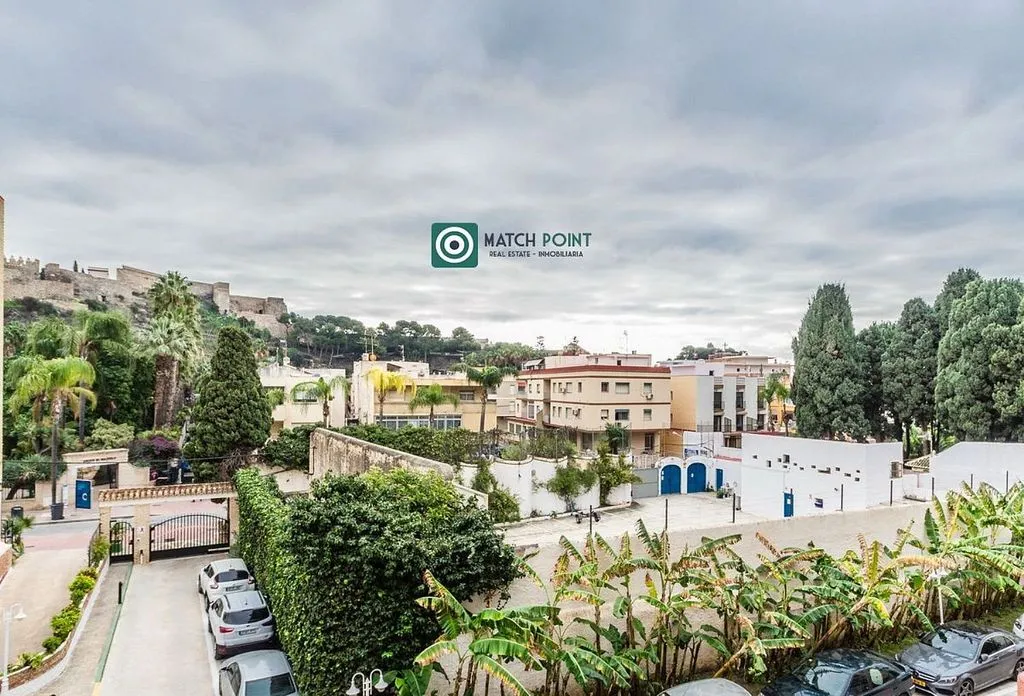 Rõdu - 2-Bed Flat with Pool on Avenida Europa, Almuñécar