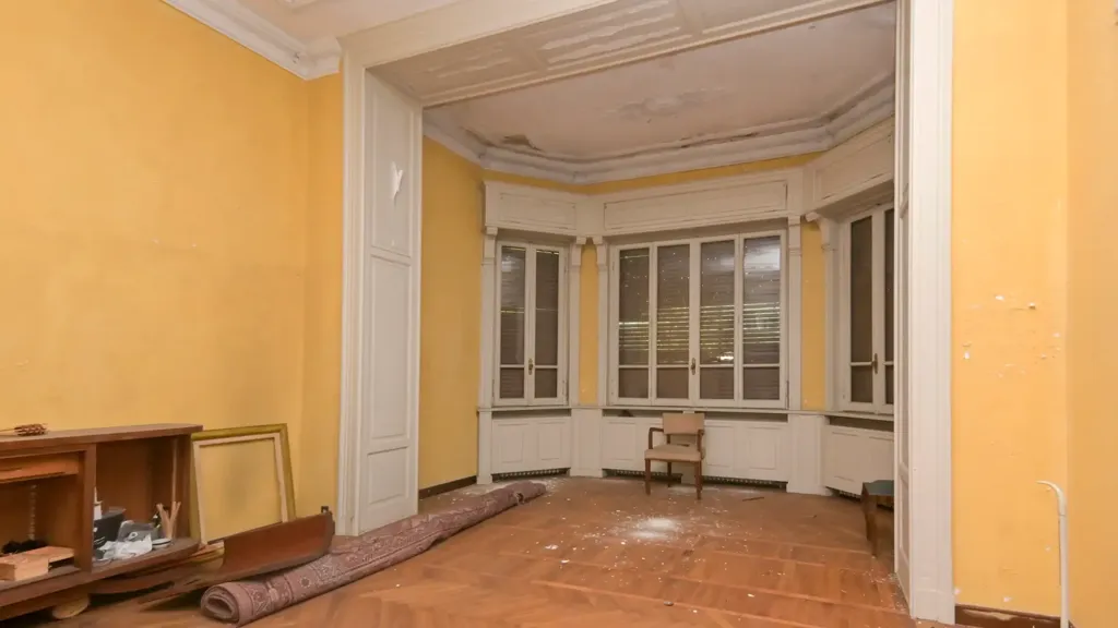 Elutuba - Art Deco Villa with Garden in Cossato