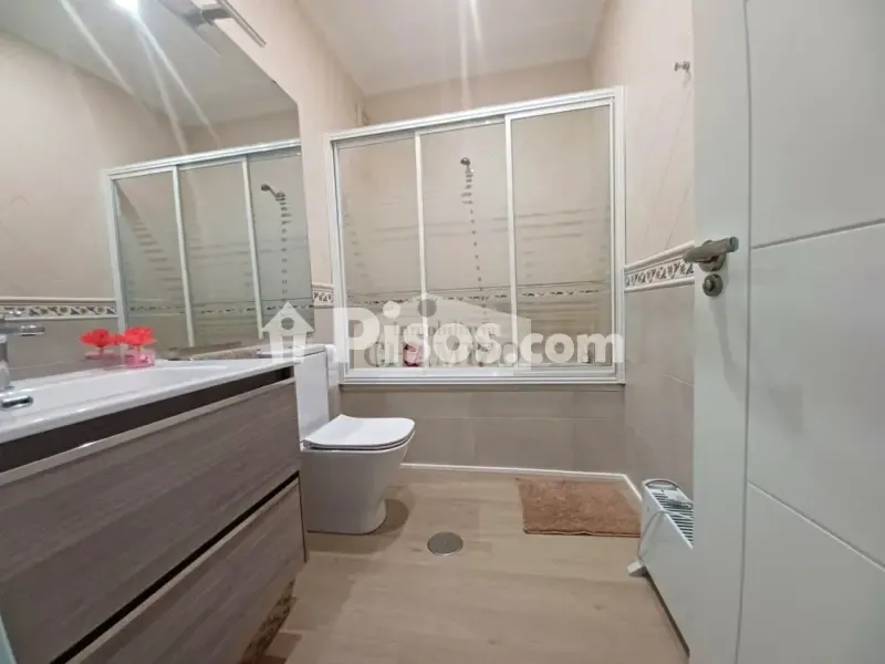 Salles de bain - Duplex with Patio in Don Benito