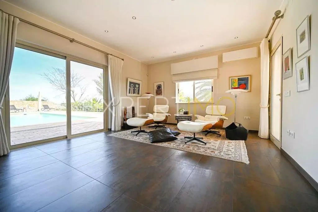 Elutuba - Luxury Villa with Vineyard in Moncarapacho