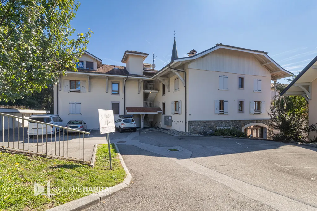 Välivaade - 3-Bed Flat with South Balcony in Lucinges