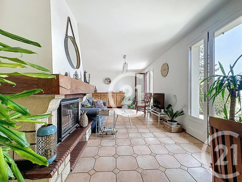 Soggiorno - Charming Flat-Plan House with Garden in Bourg Charente