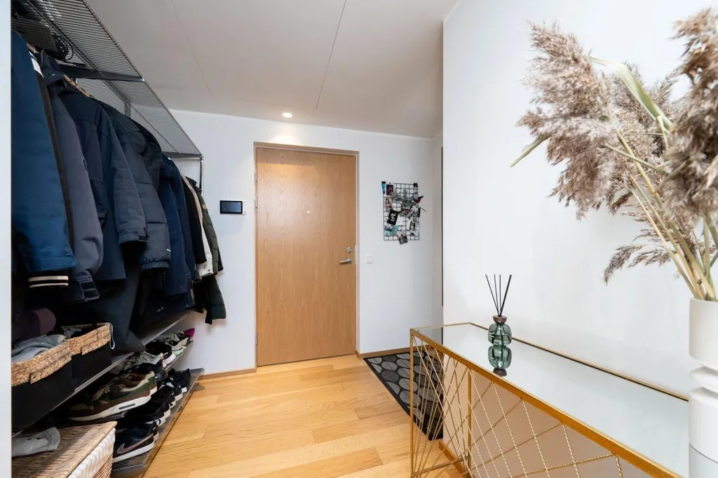 Entrée - Modern Flat with Balcony in Tiskre, Harju County